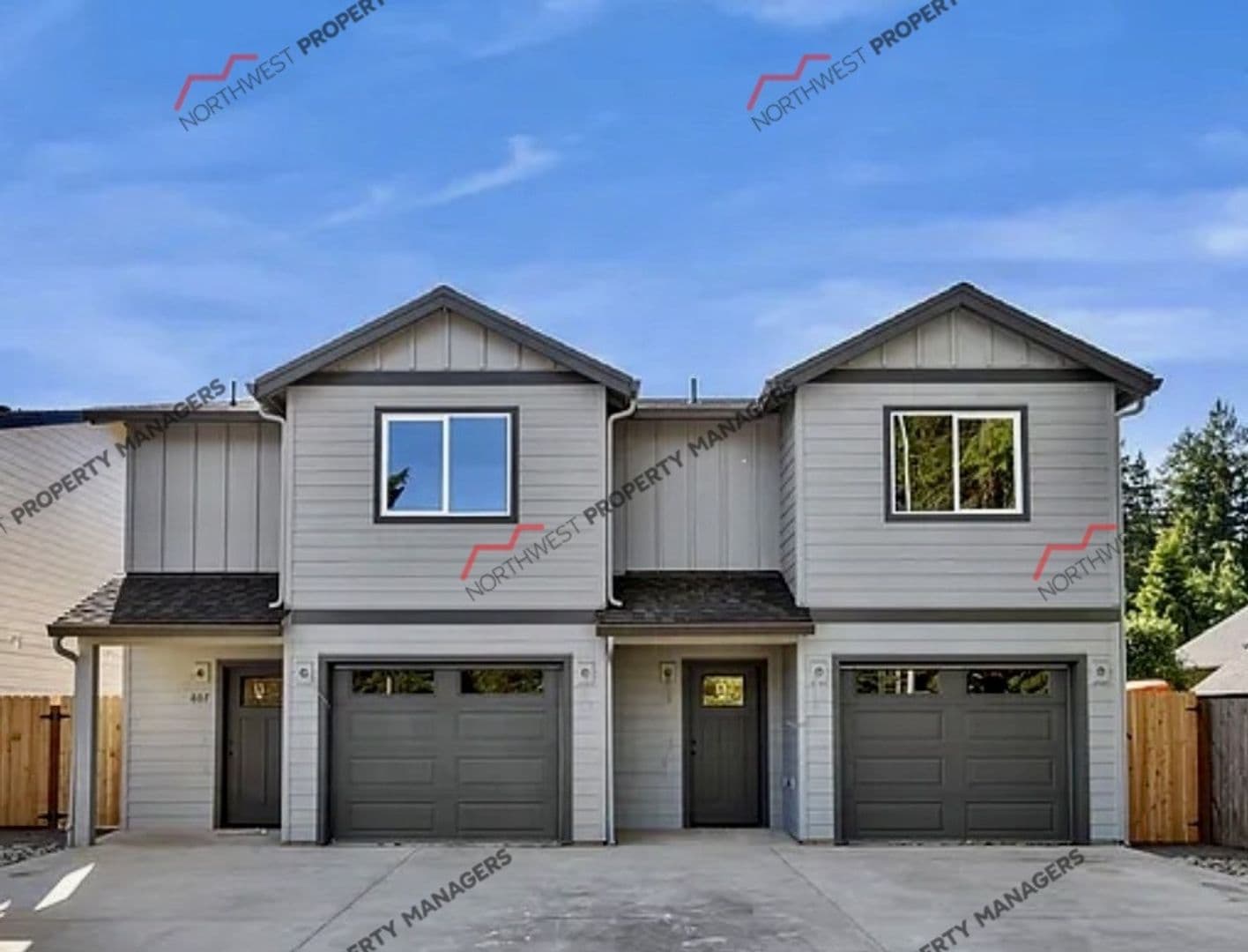 Winlock Apartment: 805-807 SW Front St