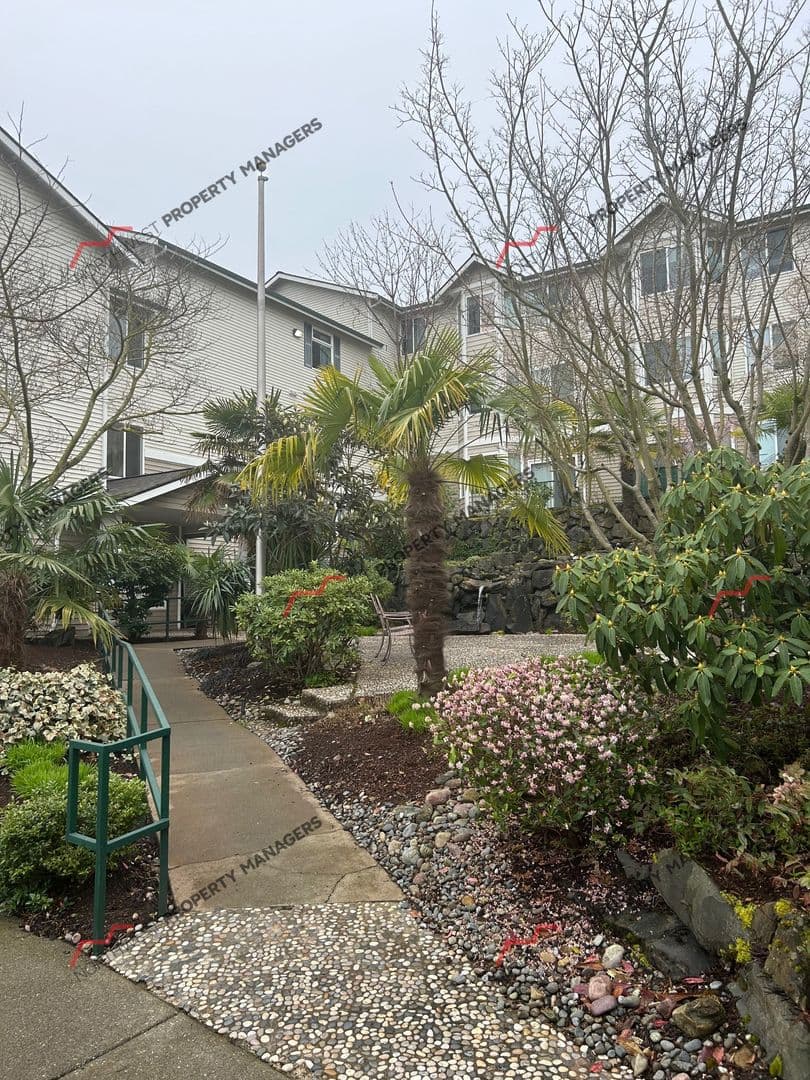 Tacoma Apartment: 2825 S Delin St.