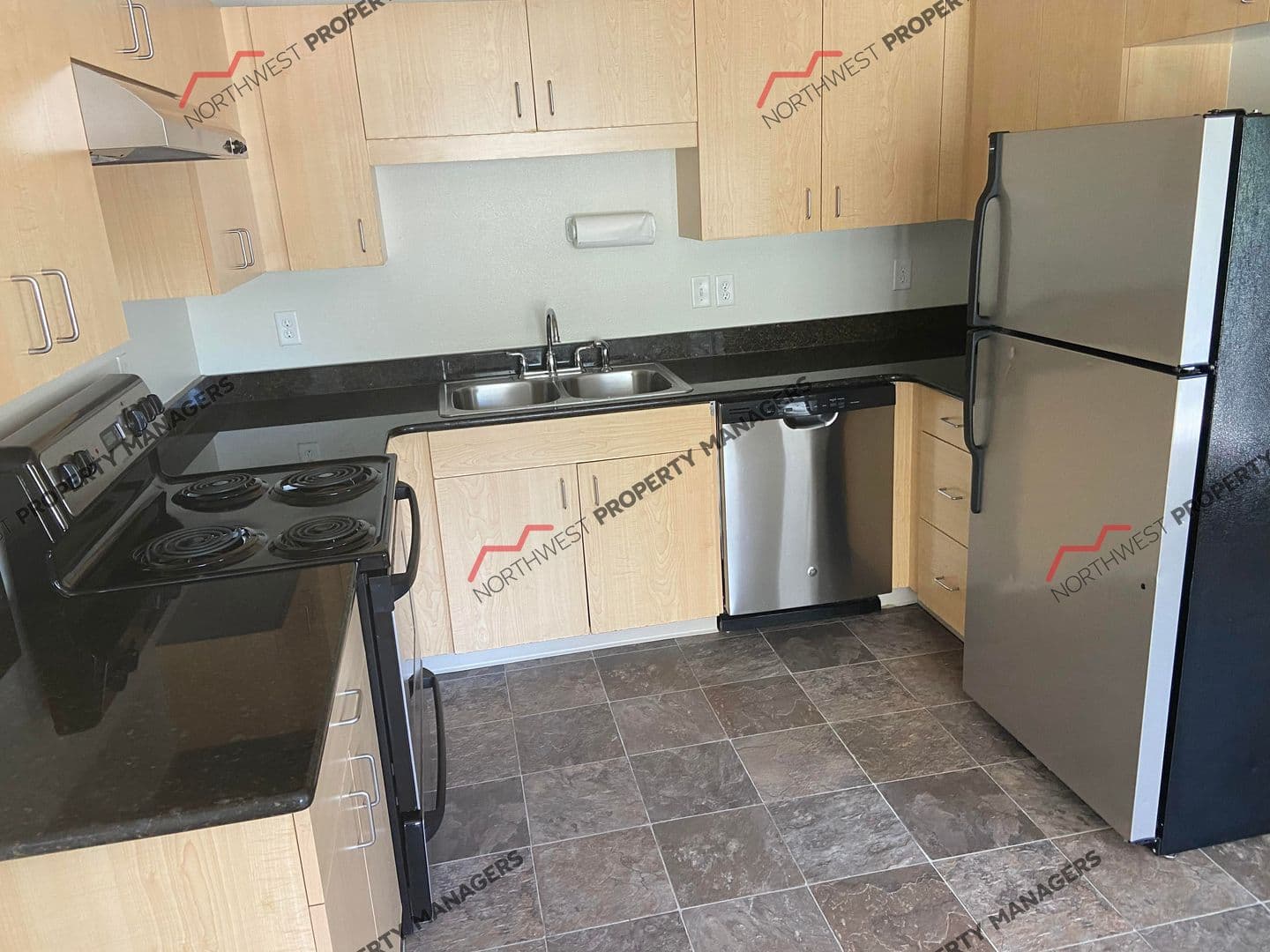 Battle Ground Apartment: 218 SW 15th Ave