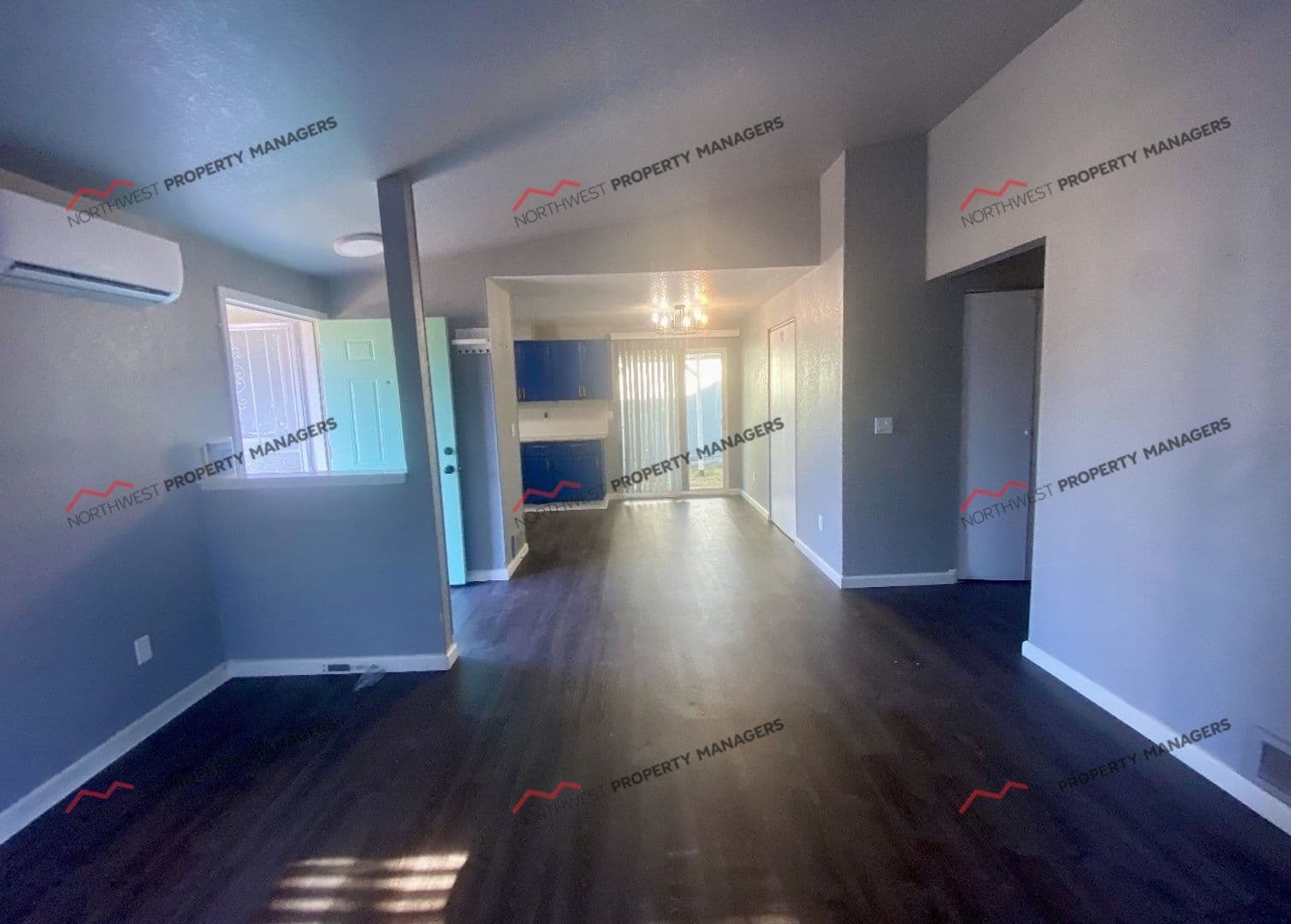 Olympia House: 746 Berne Ln SE
