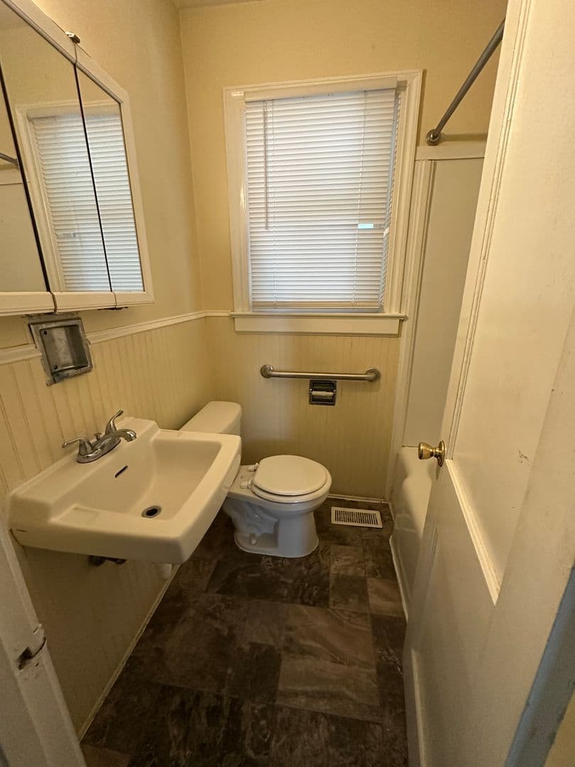 Henderson Multiplex: 1520- A Glover Street