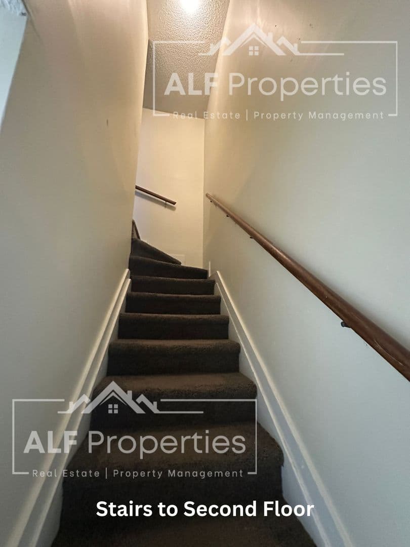 Fayetteville Apartment: 713 North Street Unit D