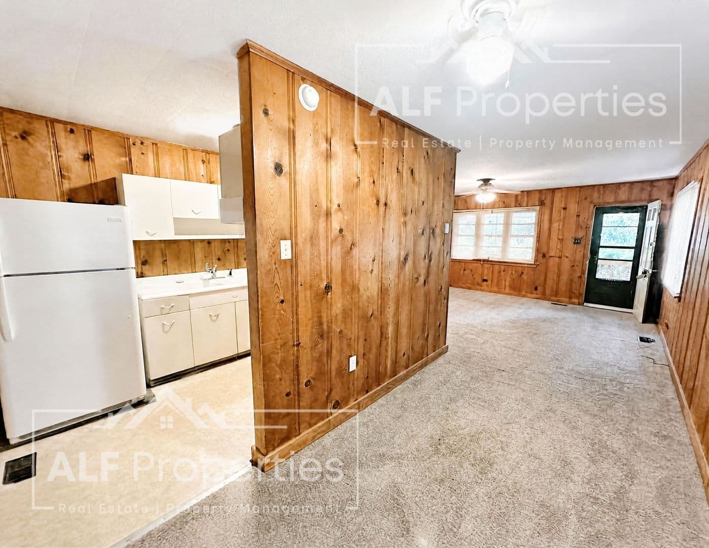 Henderson House: 2435 Westover Drive
