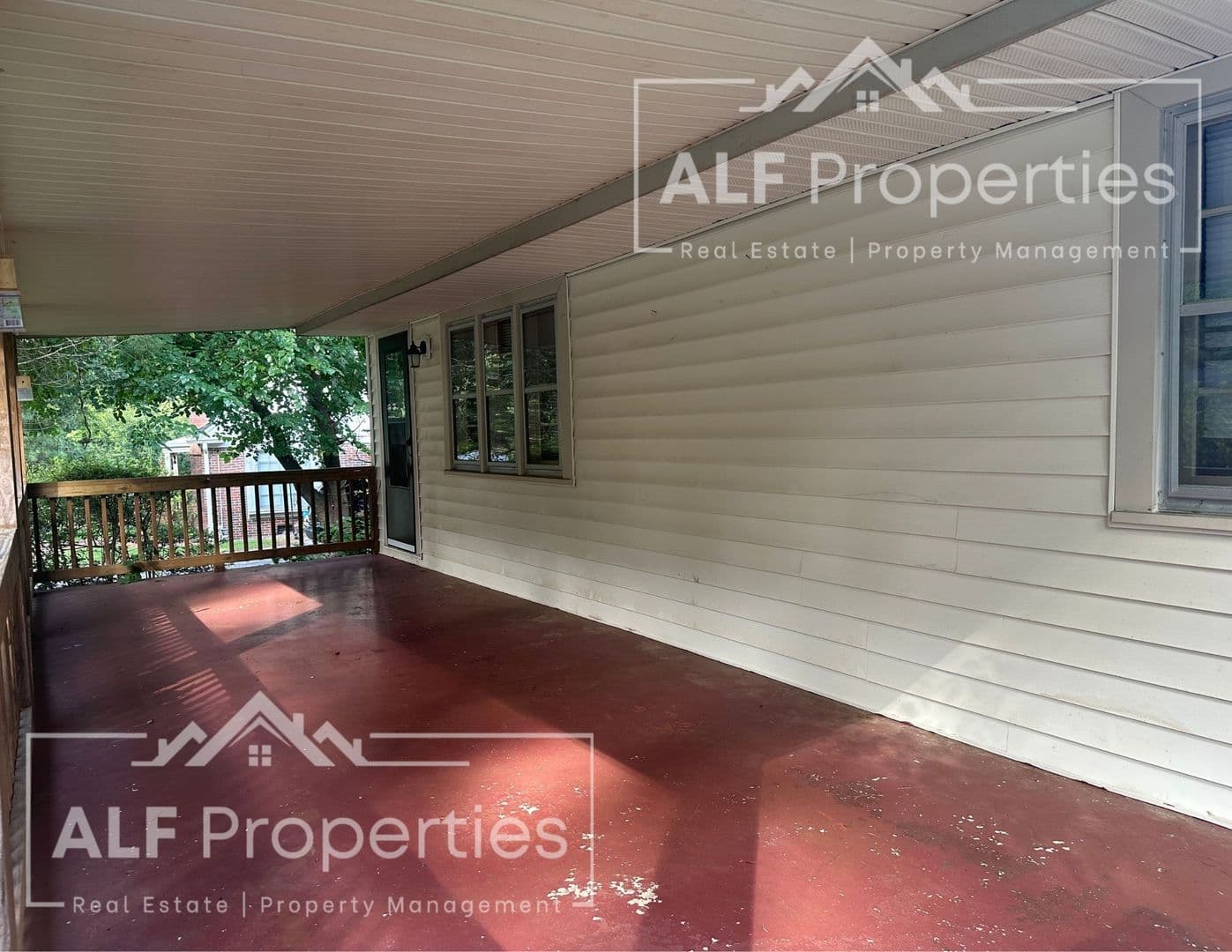 Henderson House: 2435 Westover Drive