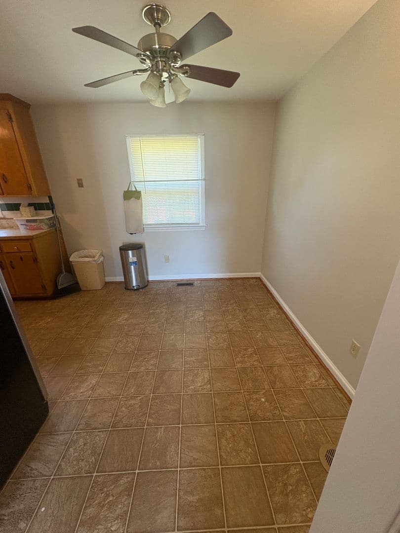 Hampton House: 113 Bowen Drive