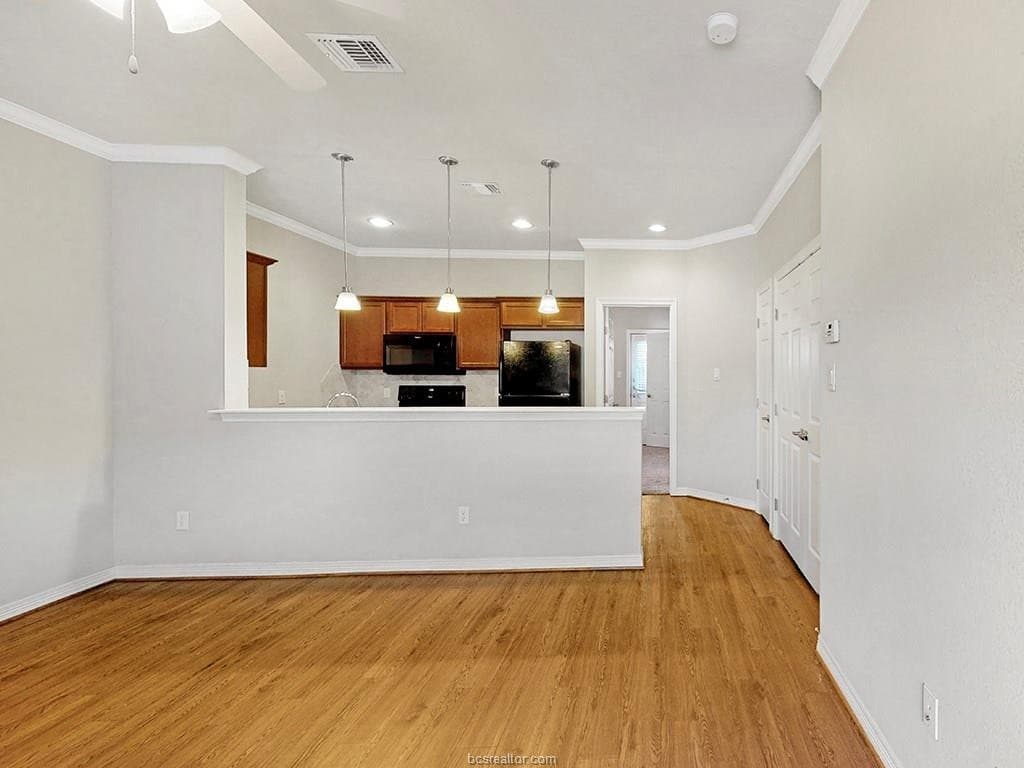 College Station Townhome: 1198 Jones Butler Road, #2607