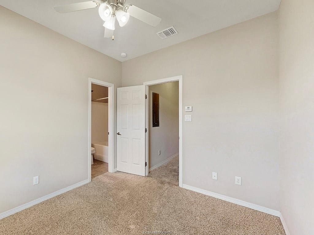 College Station Townhome: 1198 Jones Butler Road, #2607