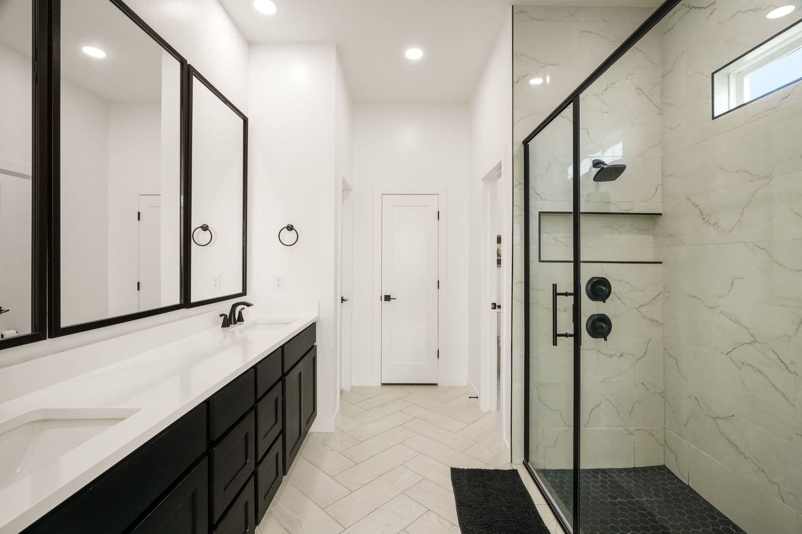 El Paso House: 3613 Pattern Pl