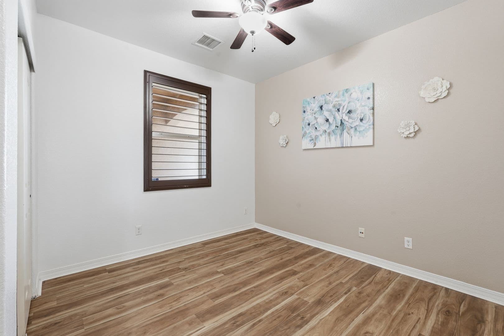 Horizon City House: 13255 Emerald Isle Street