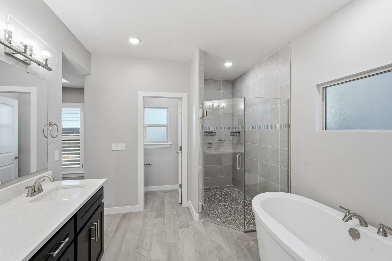 El Paso House: 14572 John McNeely