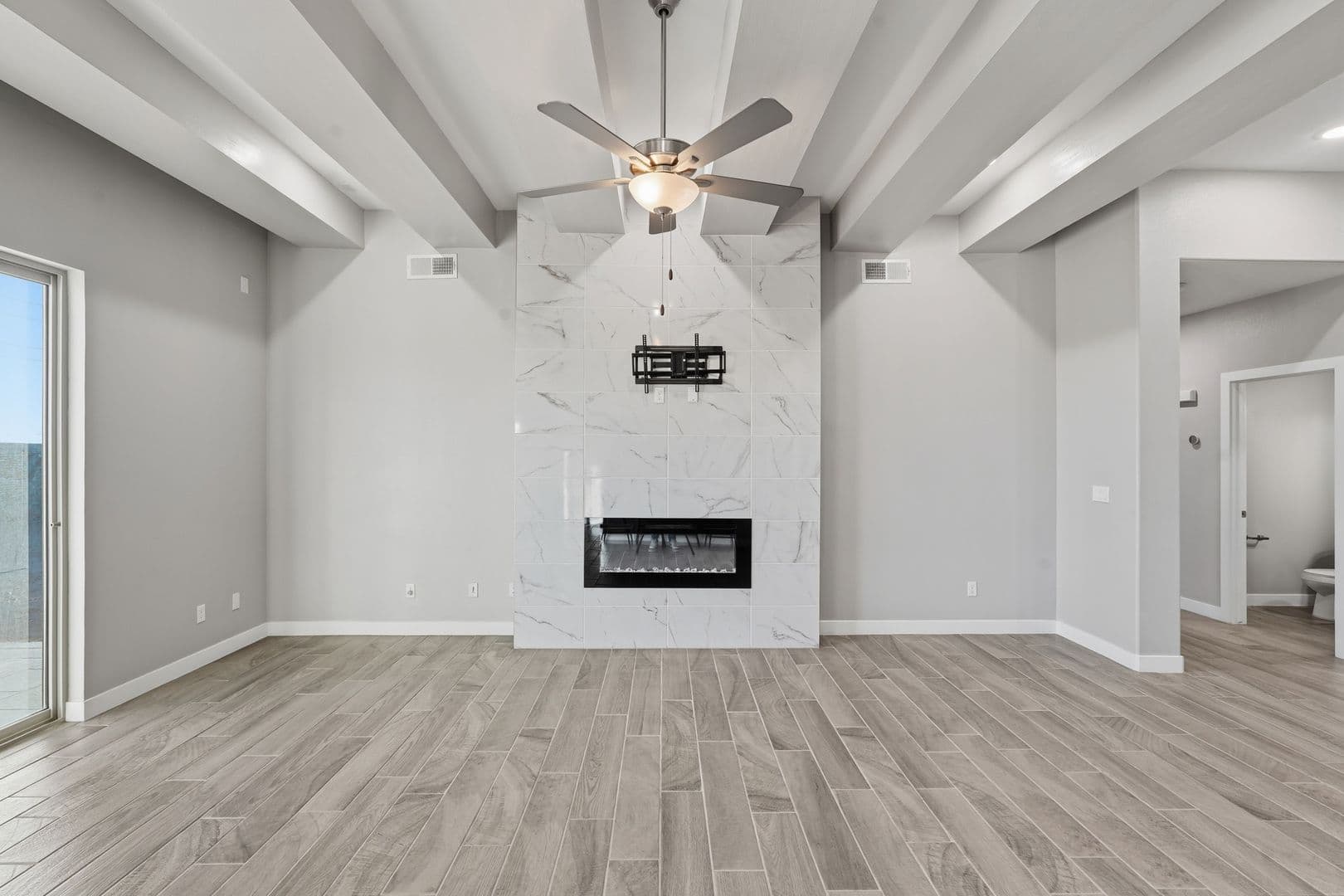 El Paso House: 14572 John McNeely