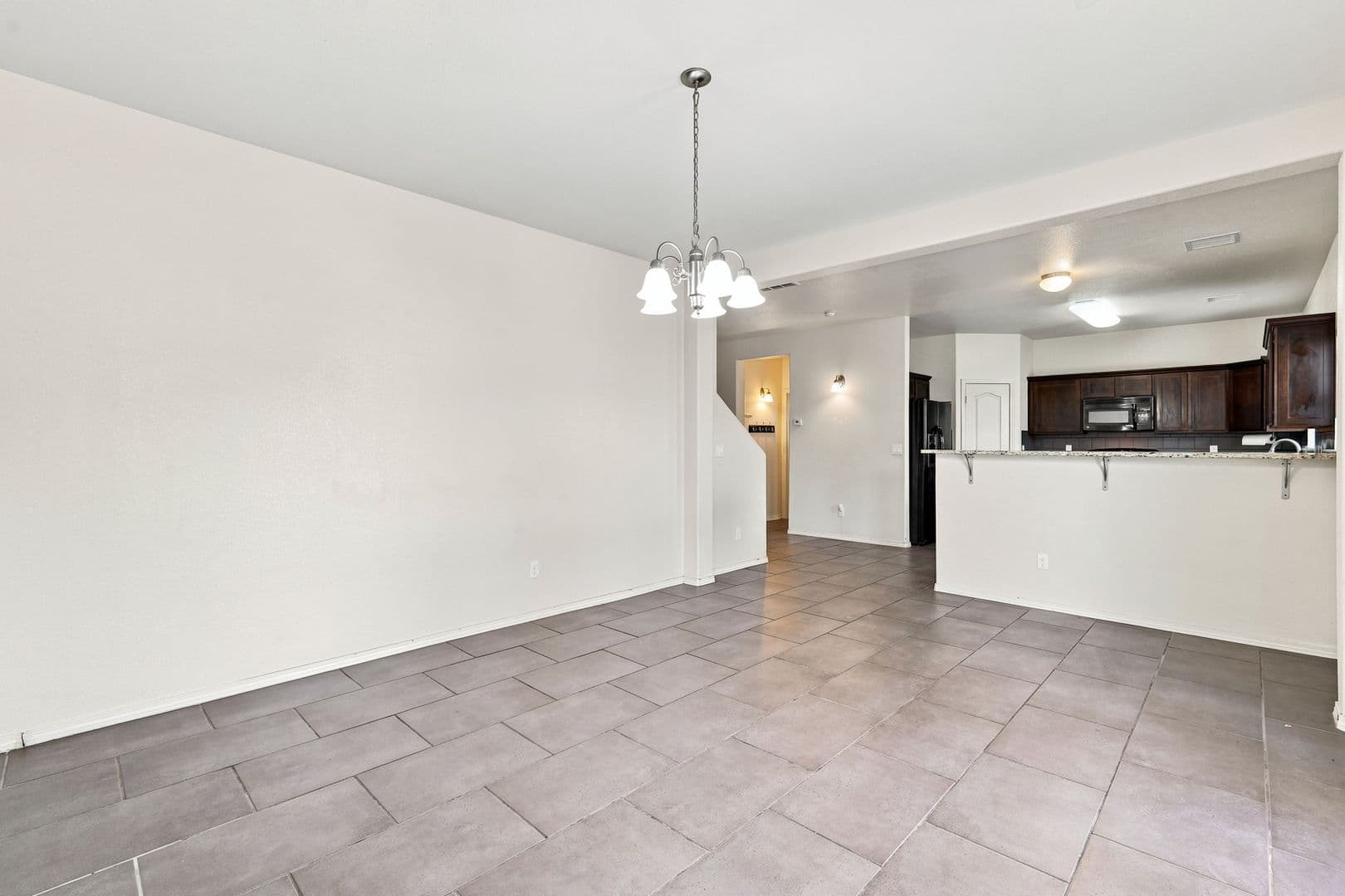 El Paso House: 14668 Oldenberg Ct
