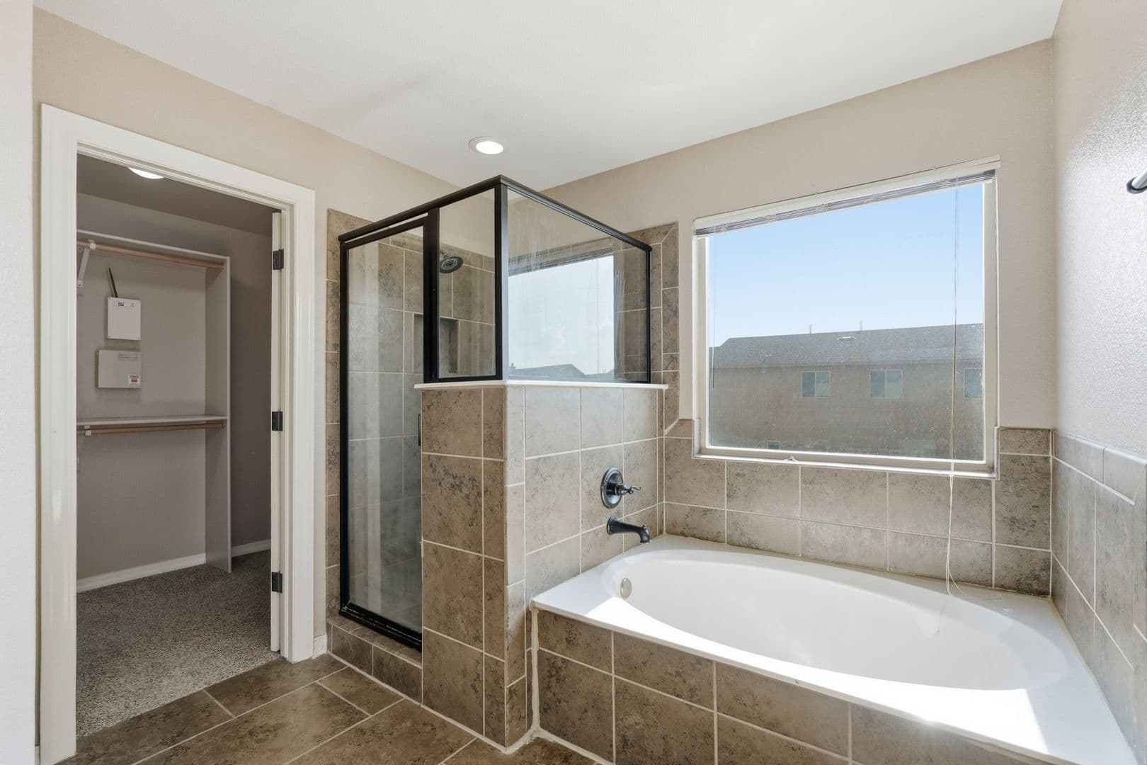 Horizon City House: 13255 Emerald Isle Street