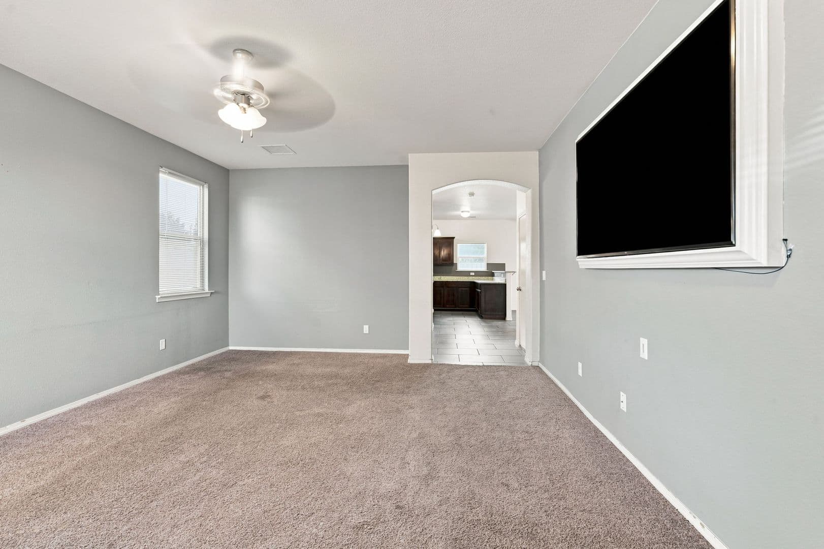 El Paso House: 14668 Oldenberg Ct