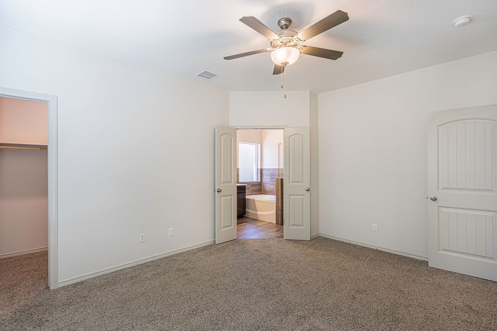 El Paso House: 13852 October Sky