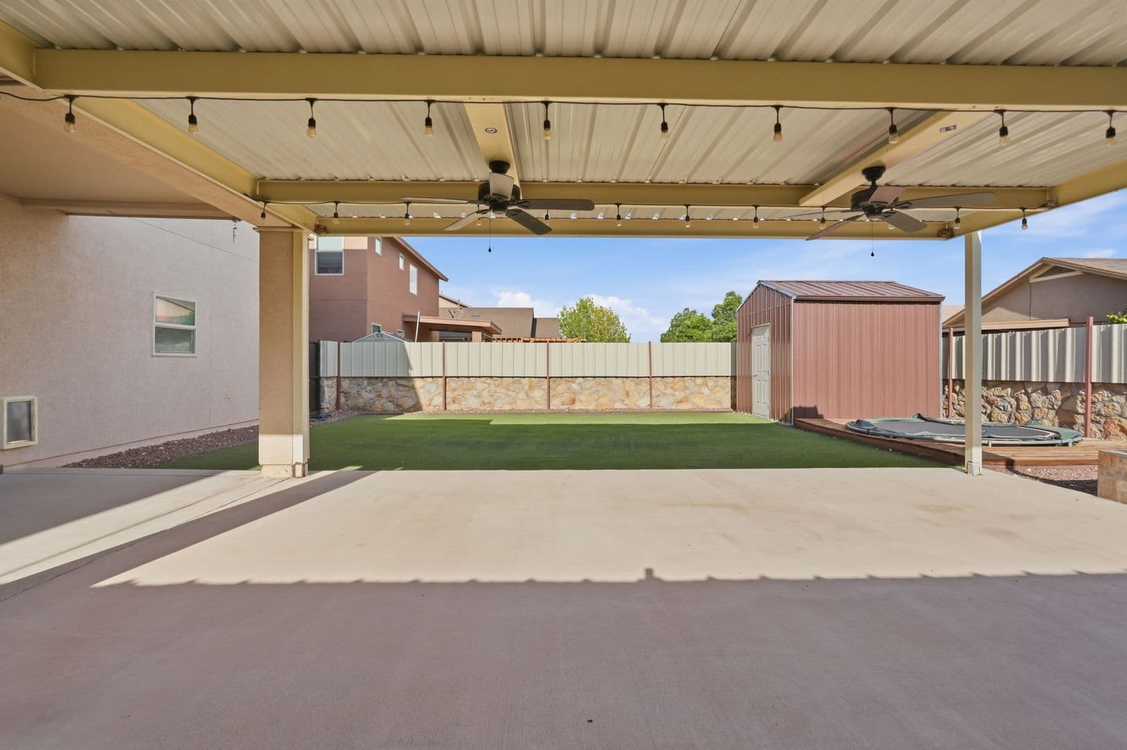 El Paso House: 14668 Oldenberg Ct
