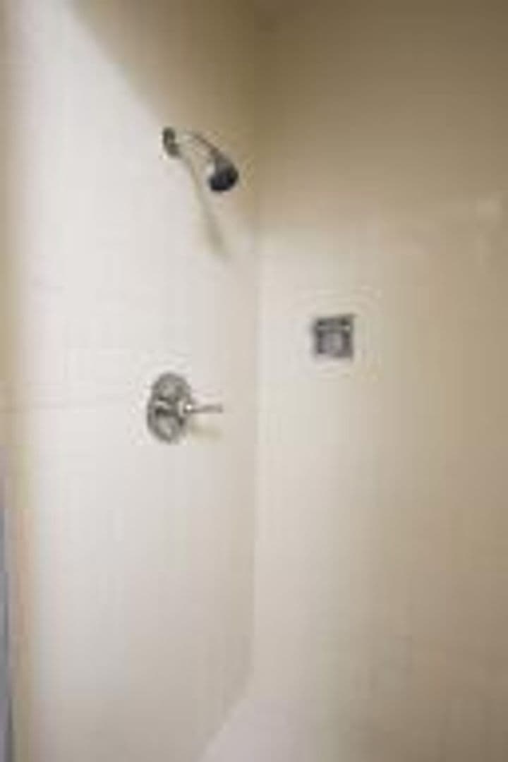 El Paso Townhome: 2008 Amy Sue Unit B
