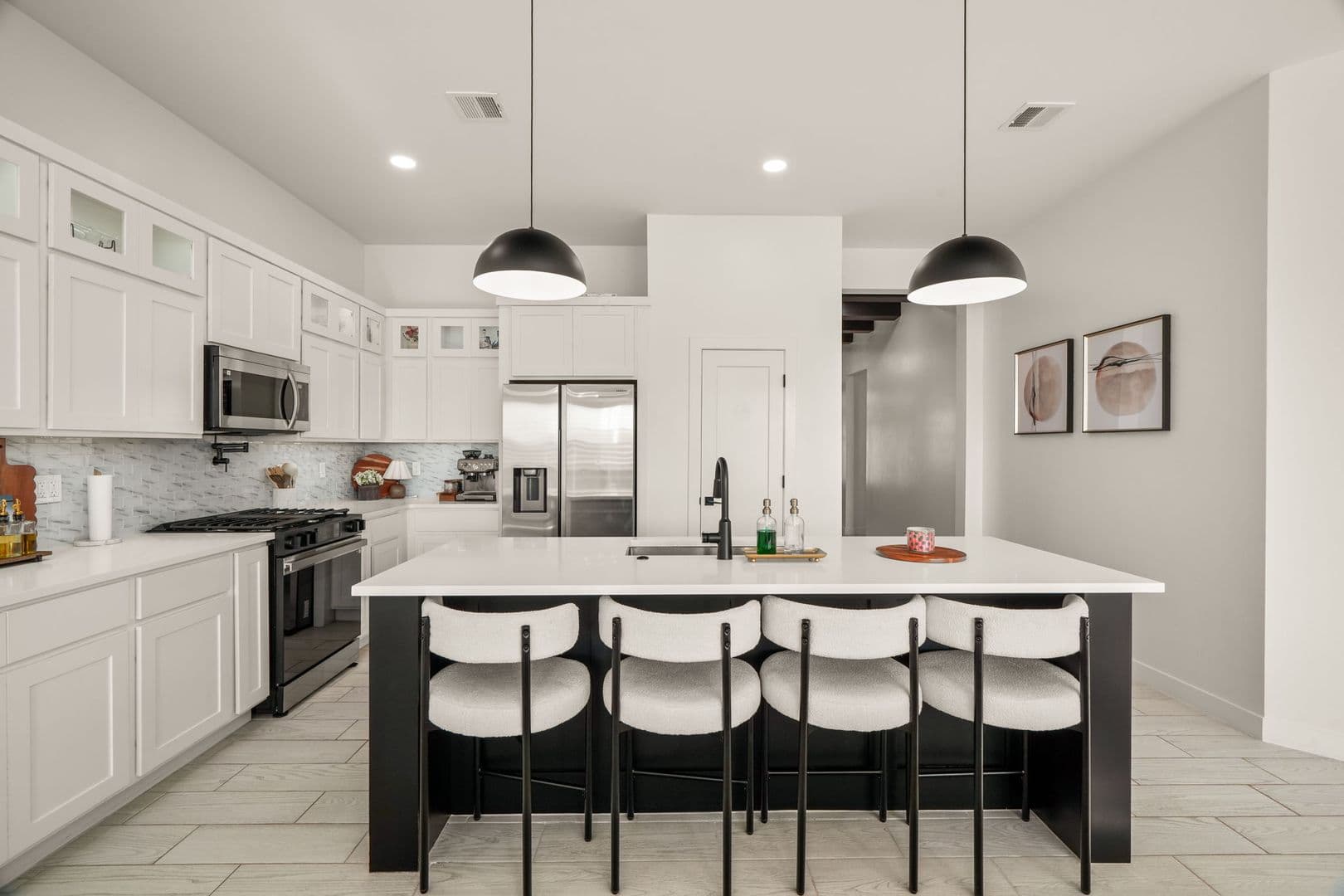 El Paso House: 3613 Pattern Pl