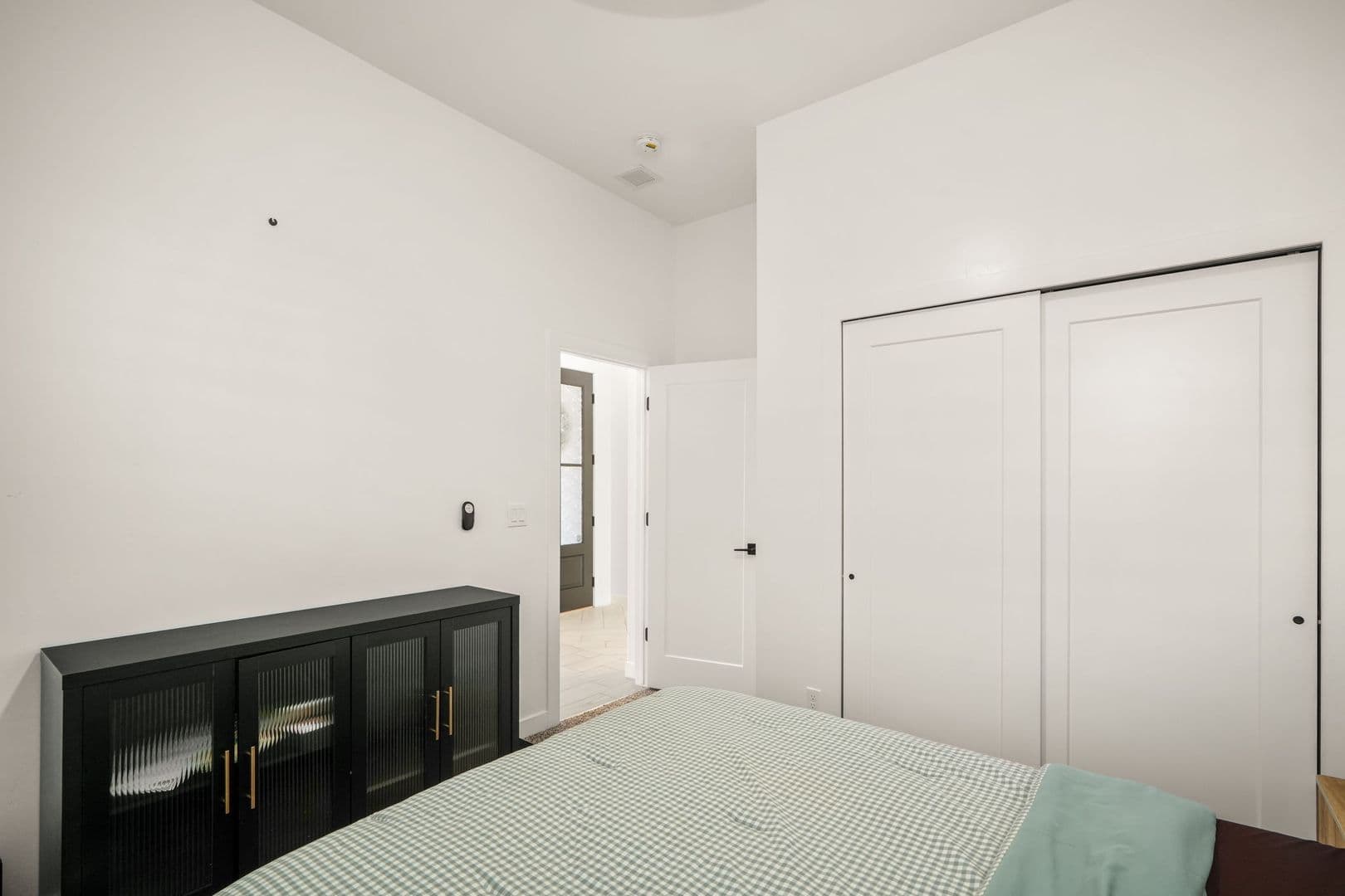 El Paso House: 3613 Pattern Pl