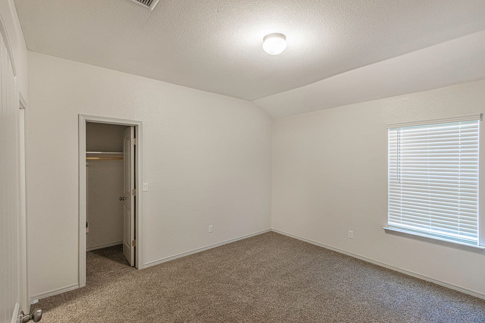 El Paso House: 13852 October Sky