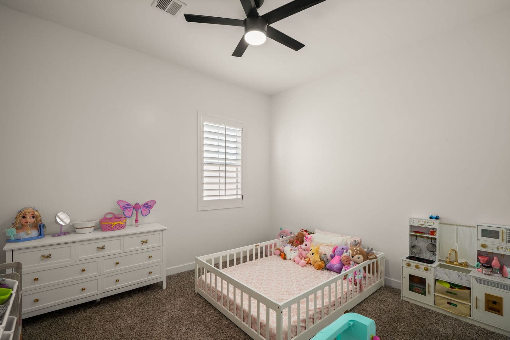 El Paso House: 3613 Pattern Pl
