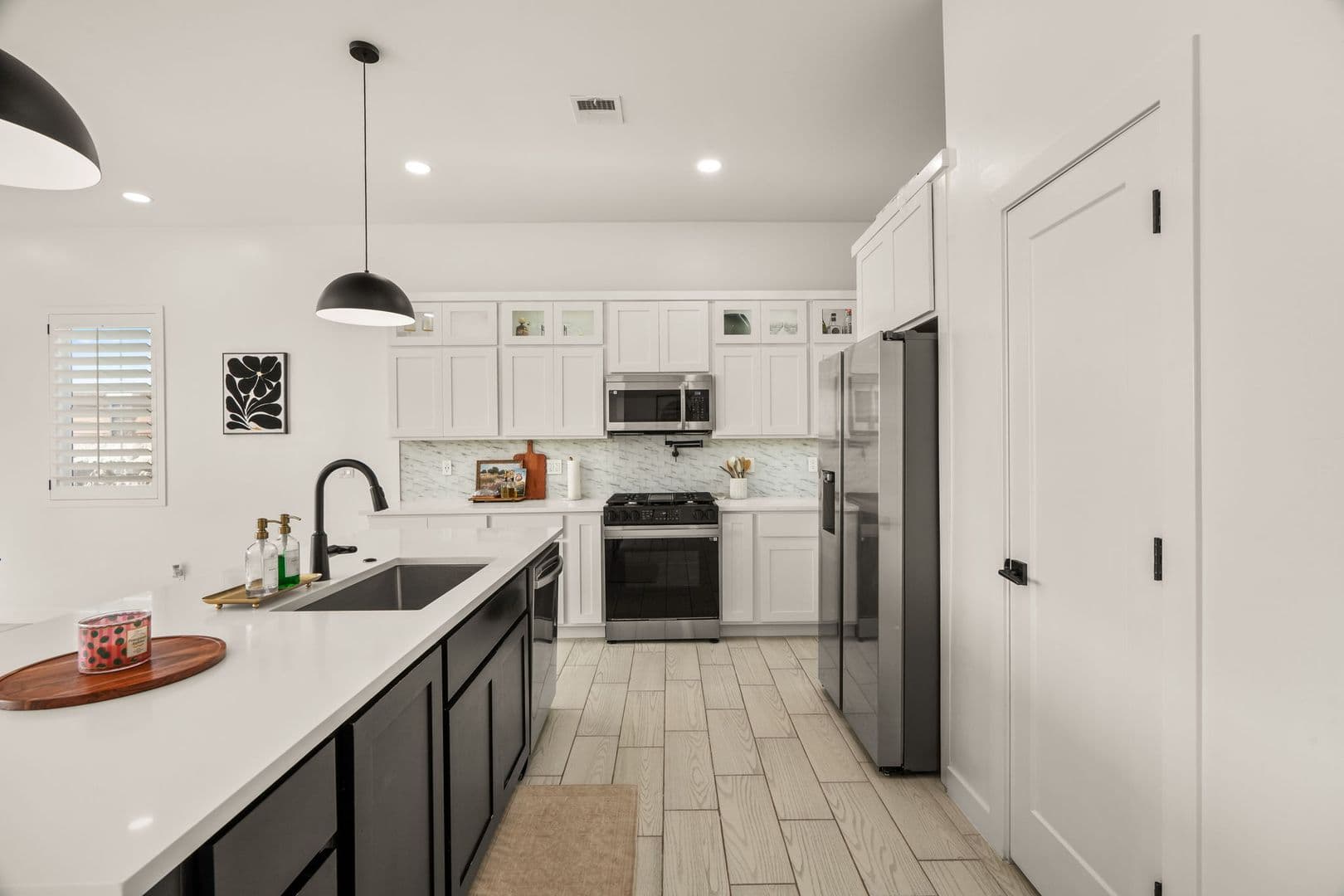 El Paso House: 3613 Pattern Pl