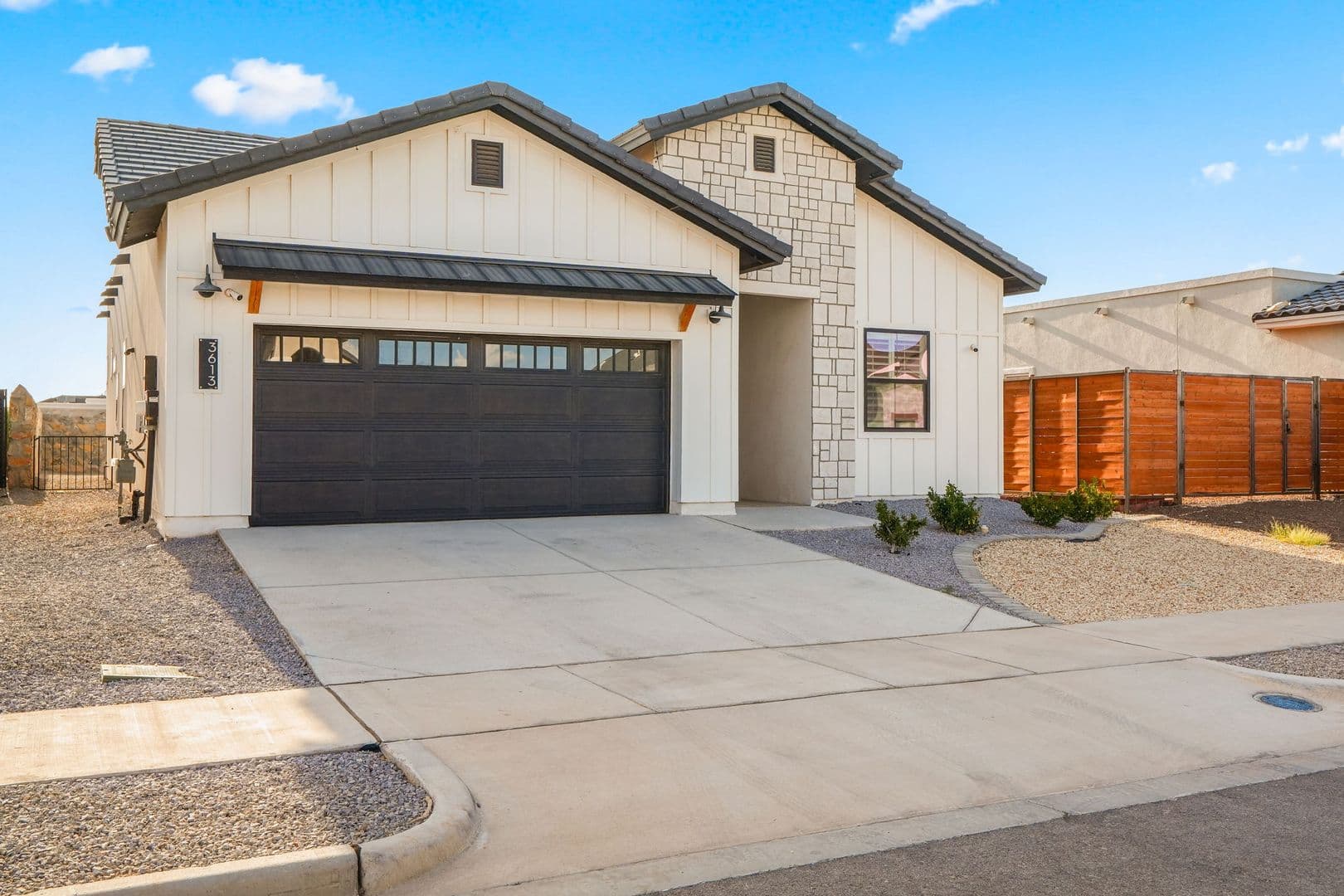 El Paso House: 3613 Pattern Pl