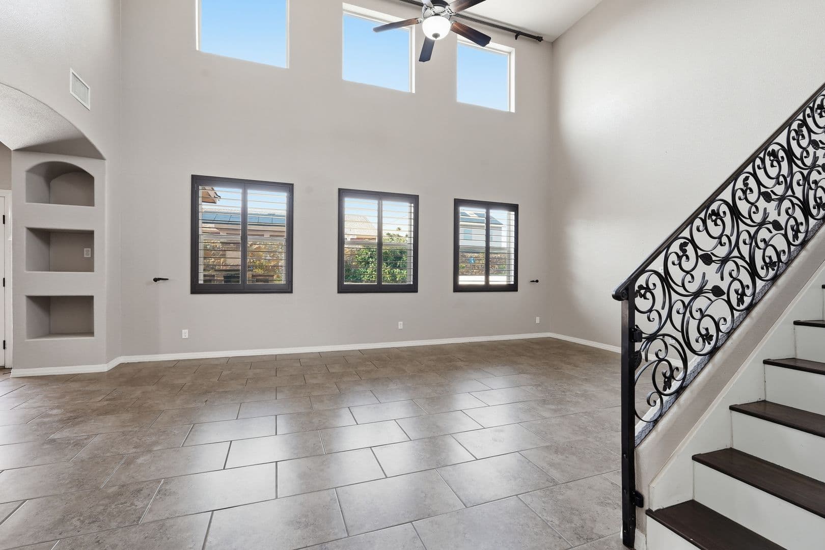 Horizon City House: 13255 Emerald Isle Street