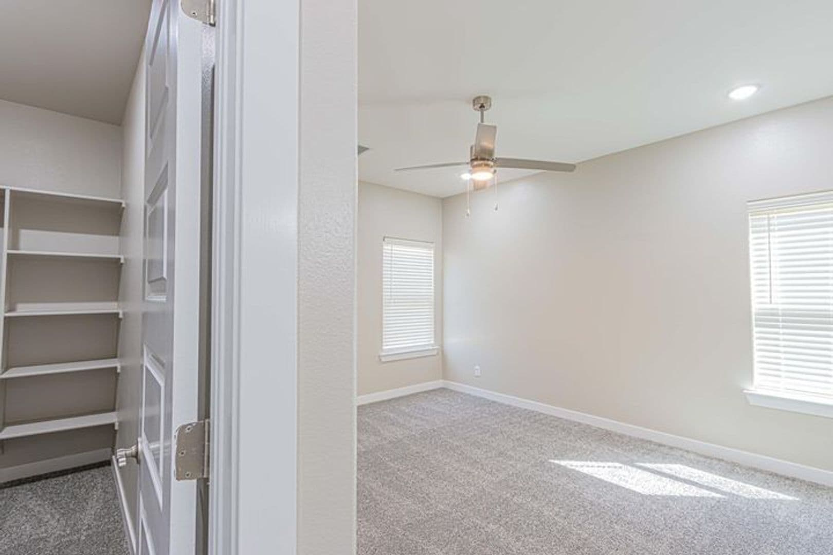 El Paso House: 15157 Imagine