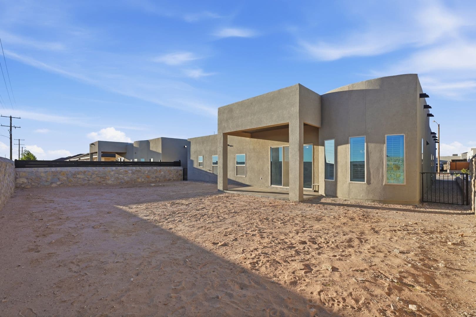 El Paso House: 14572 John McNeely