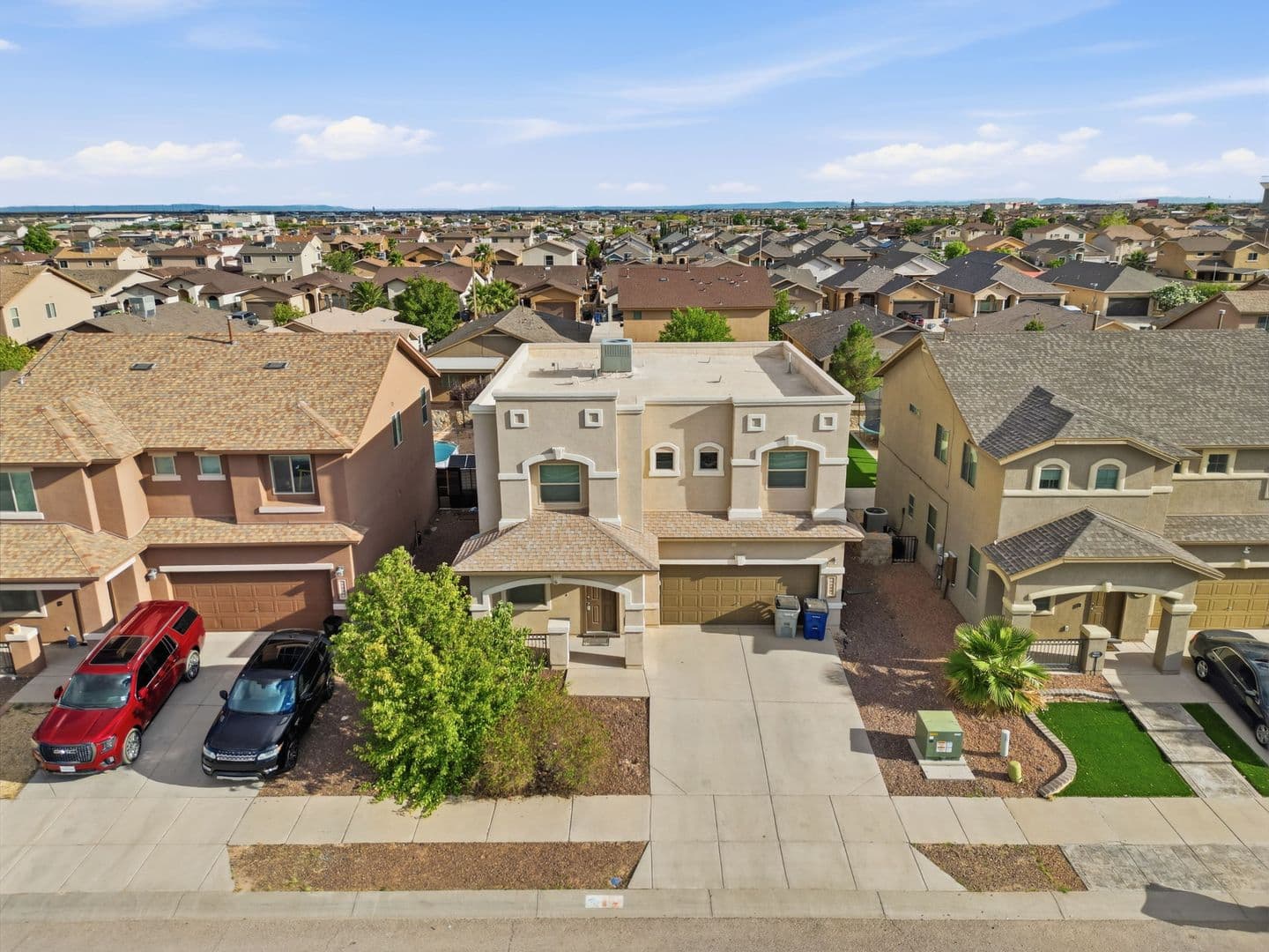 El Paso House: 14668 Oldenberg Ct