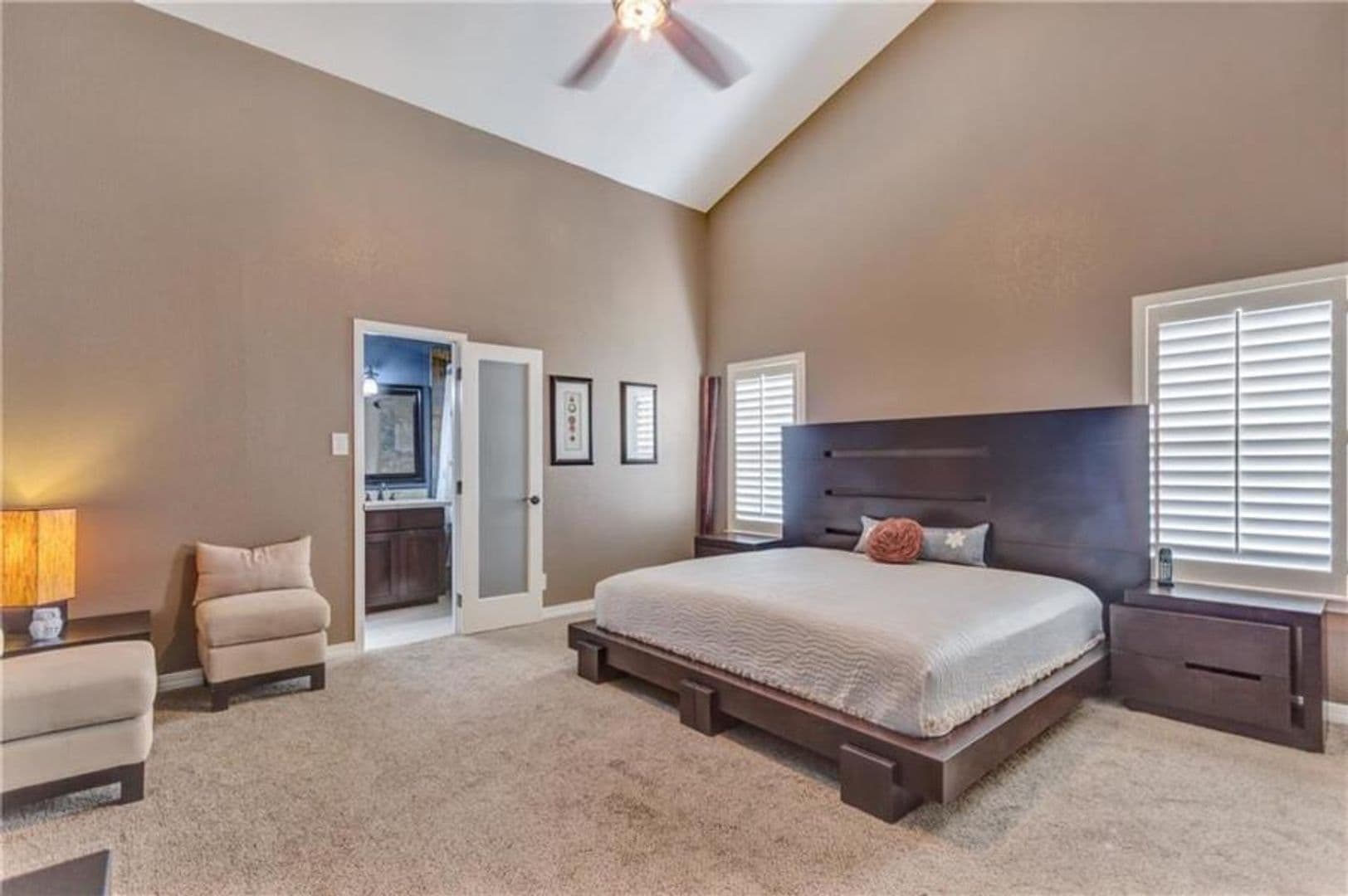 El Paso House: 7067 Crown Ridge Drive