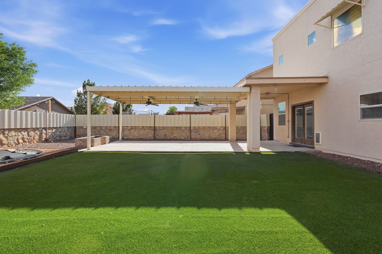 El Paso House: 14668 Oldenberg Ct