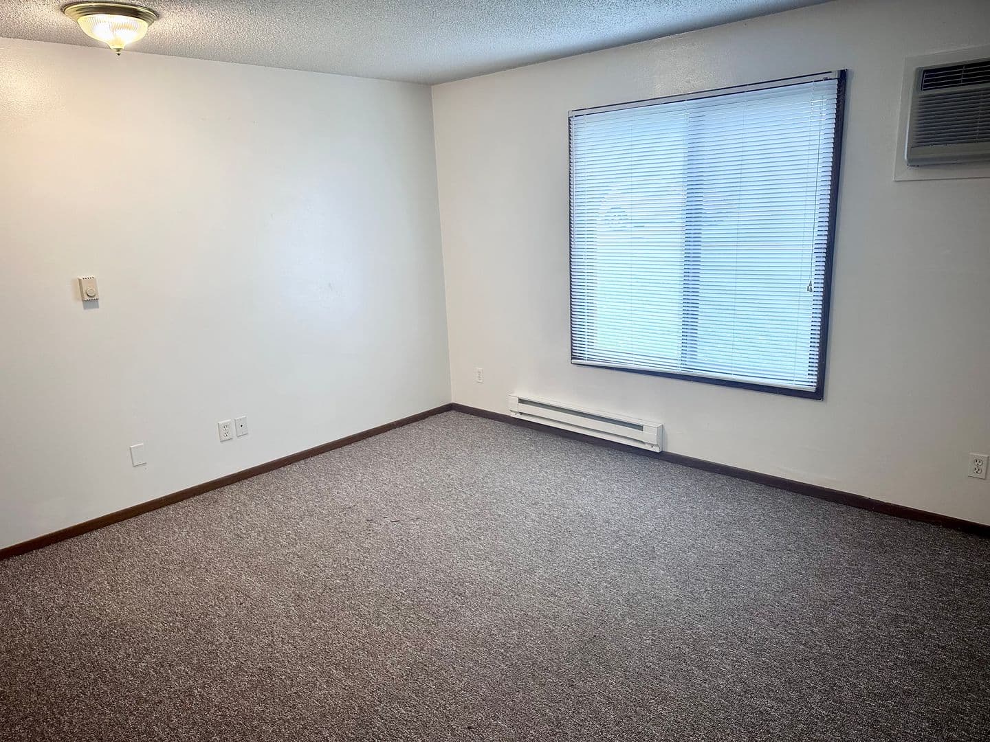 Carlisle Apartment: 1220 Hardin Drive