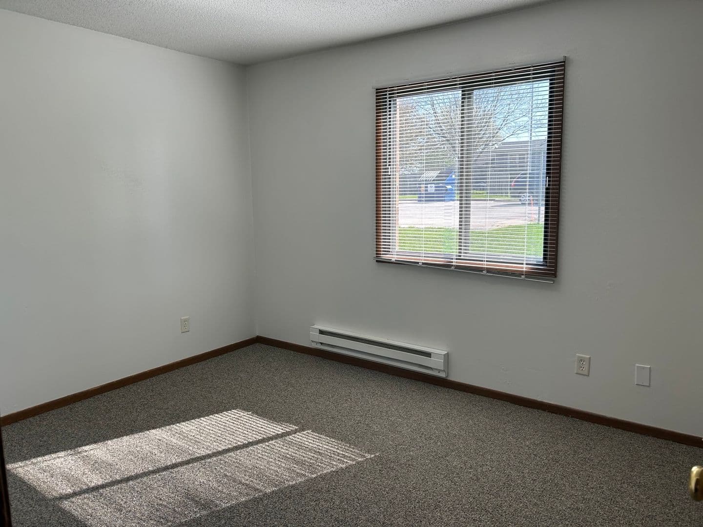 Carlisle Apartment: 1220 Hardin Drive