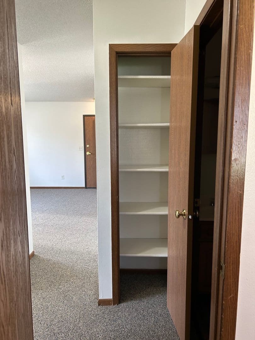Carlisle Apartment: 1220 Hardin Drive