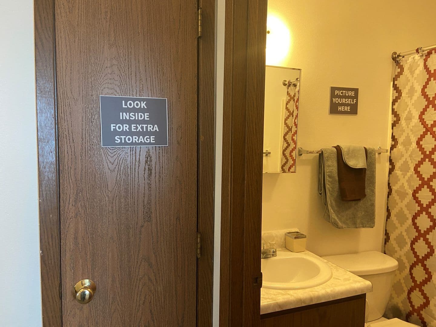 Indianola Apartment: 902 N 14th St & 1407 E Iowa Ave