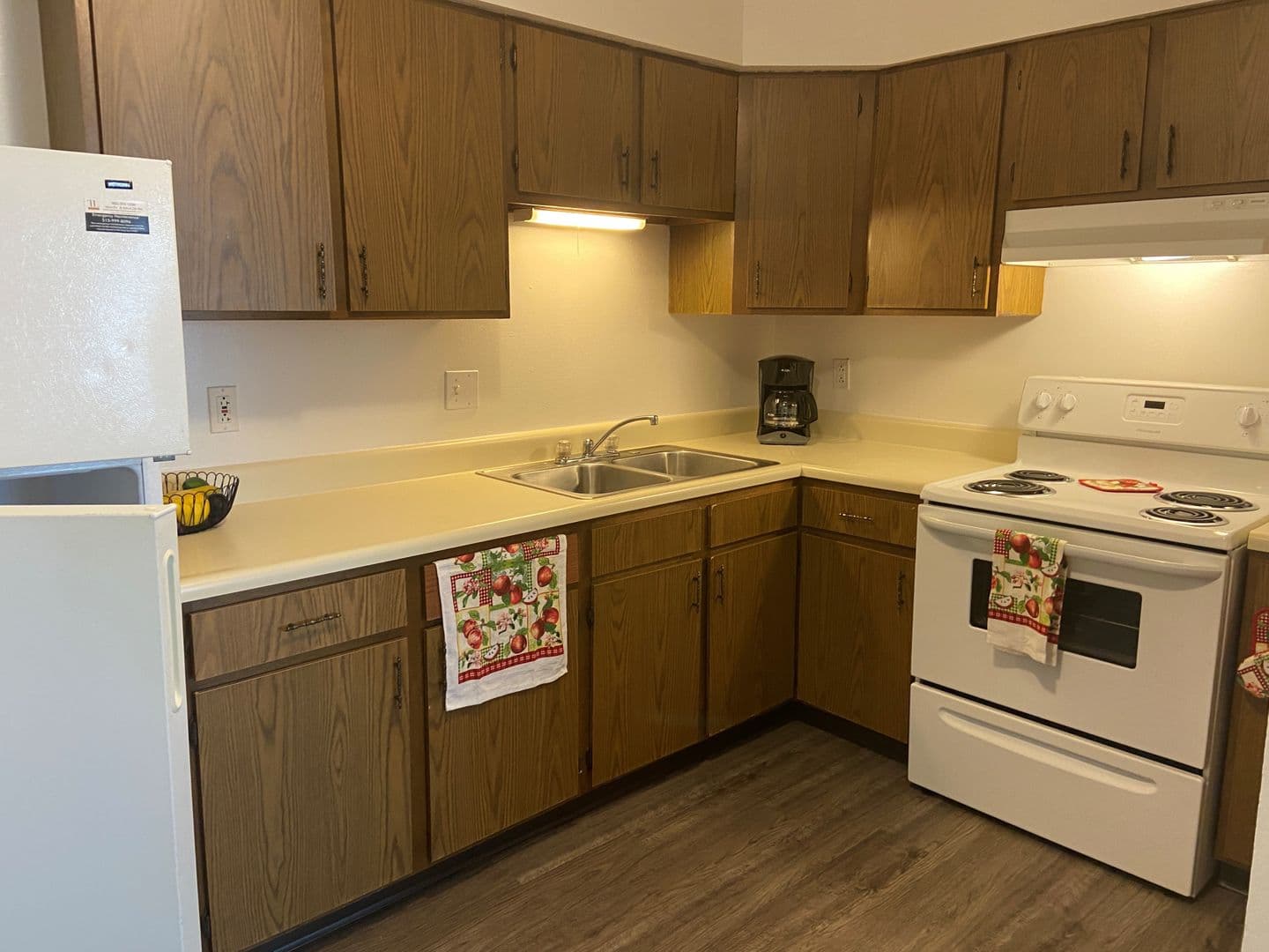 Indianola Apartment: 902 N 14th St & 1407 E Iowa Ave