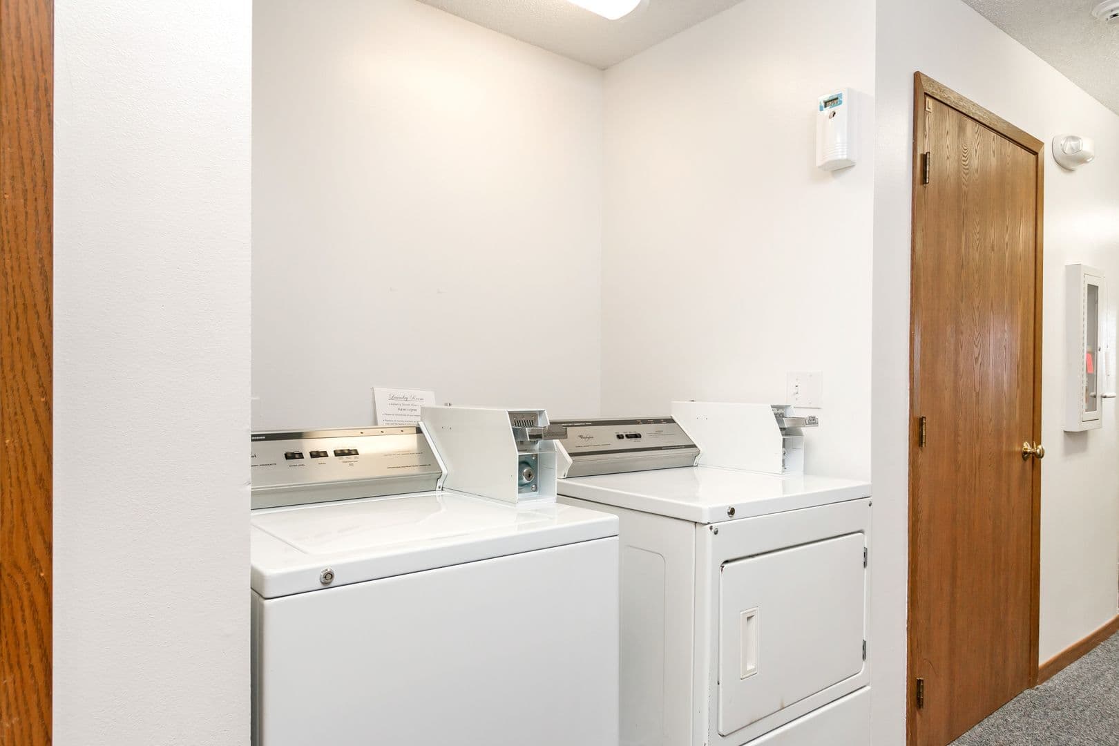 Indianola Apartment: 905 N 15th St & 1409 E Iowa Ave