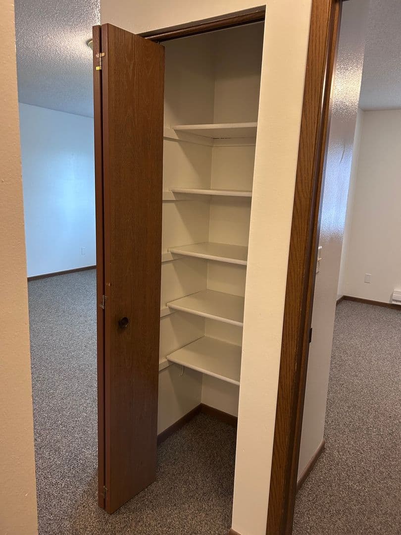 Indianola Apartment: 902 N 14th St & 1407 E Iowa Ave
