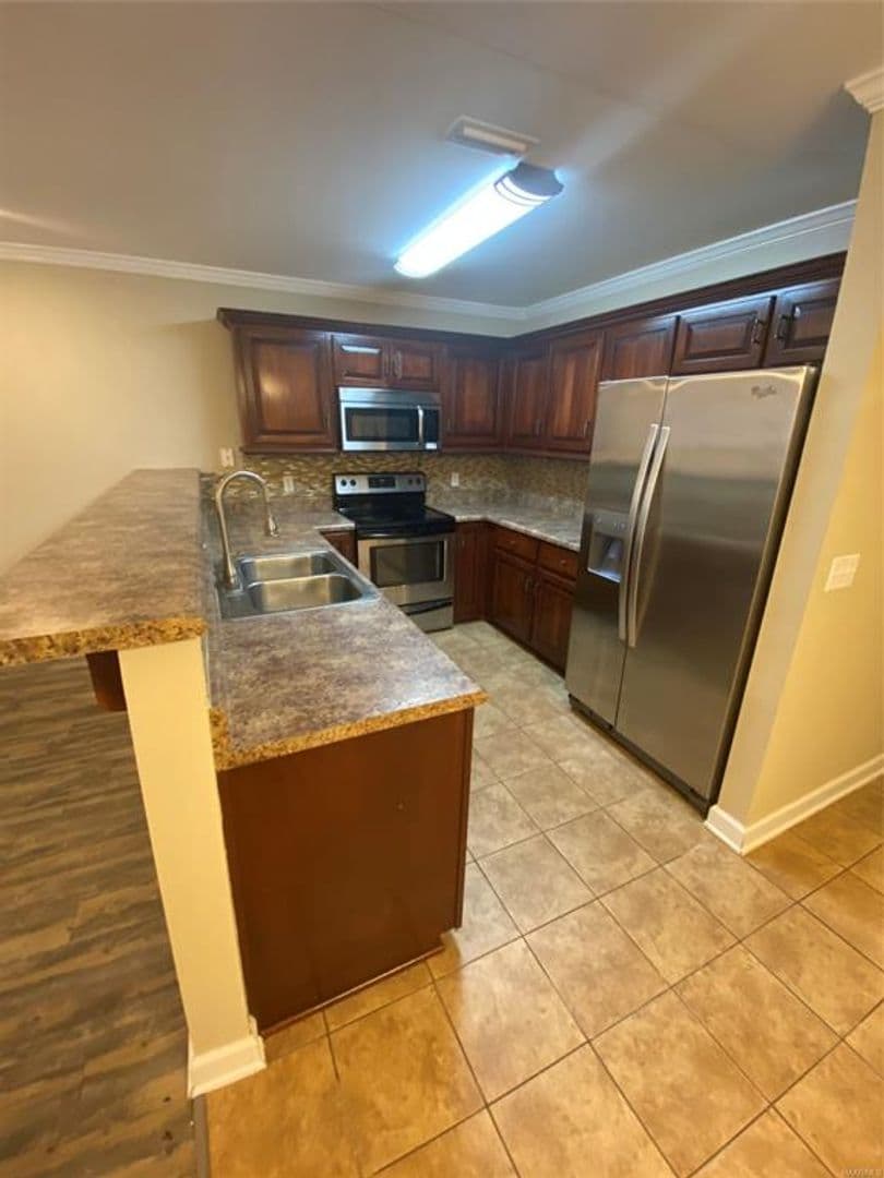 Enterprise Apartment: 121 Cody Drive - HW/Contact owner