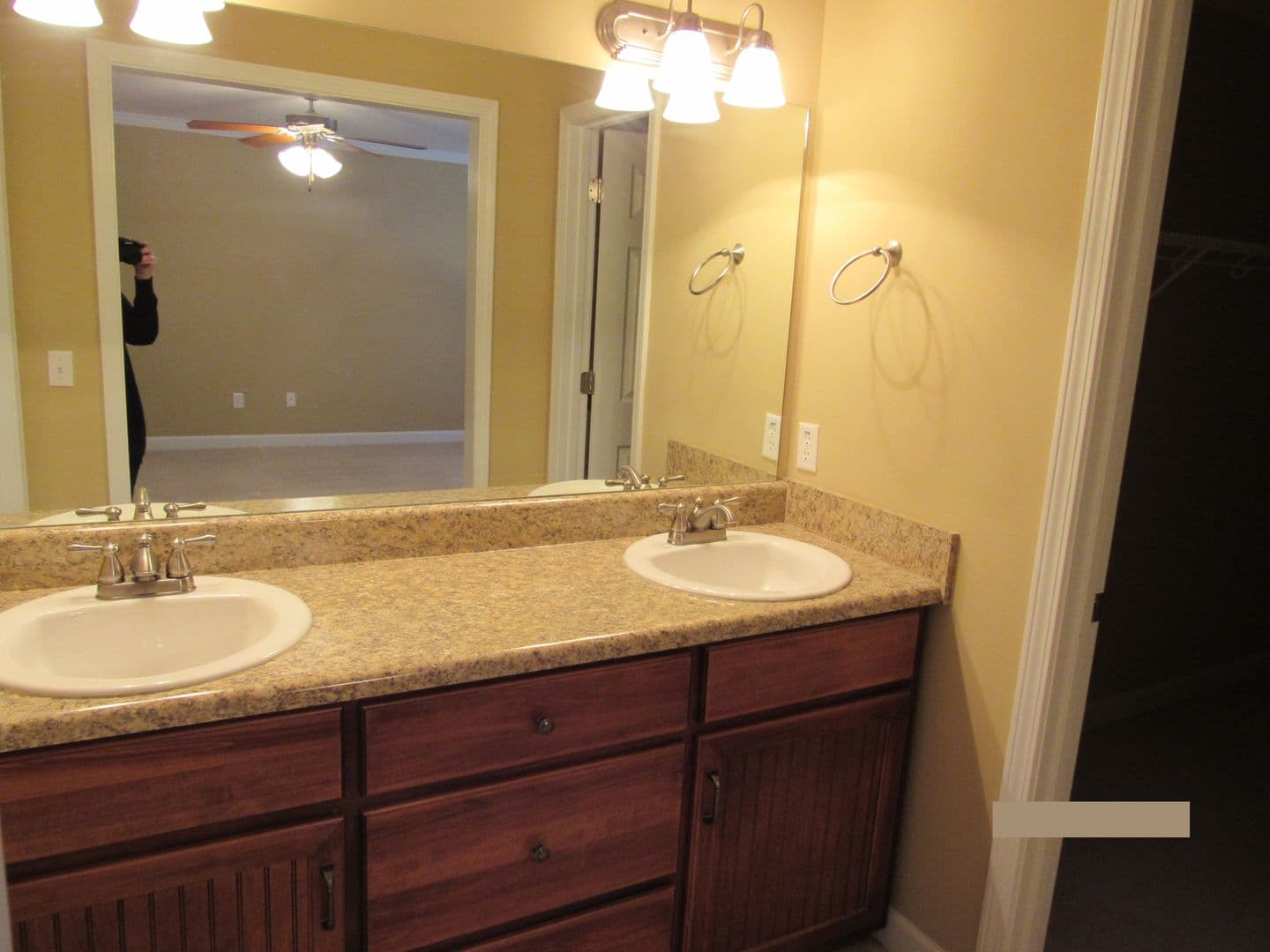 Enterprise Apartment: 106 Cody Dr