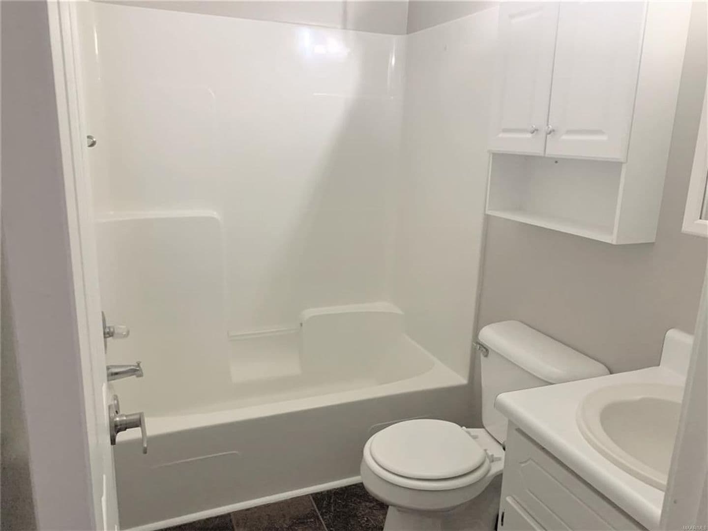 Enterprise Apartment: 96 Woodfield Pl
