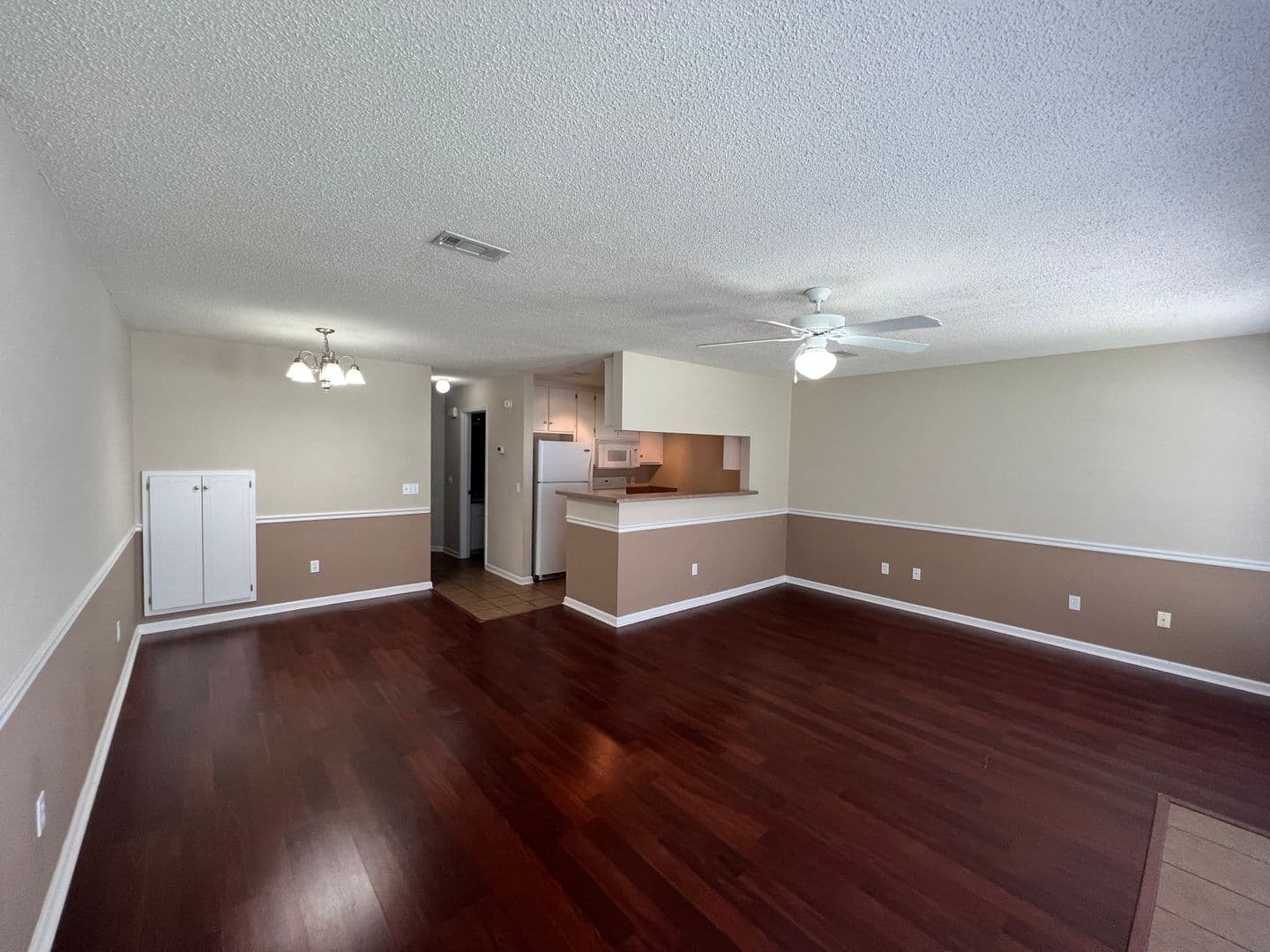 Enterprise Apartment: 205 Wakefield Way