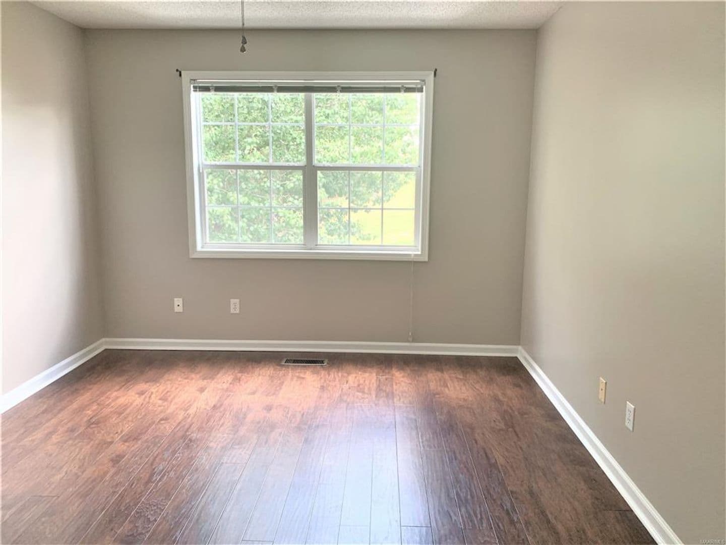 Enterprise Apartment: 96 Woodfield Pl