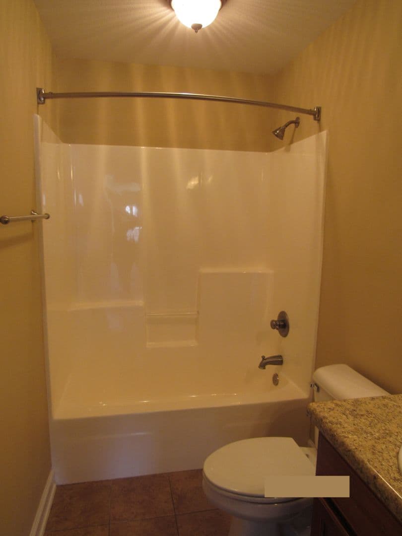 Enterprise Apartment: 106 Cody Dr