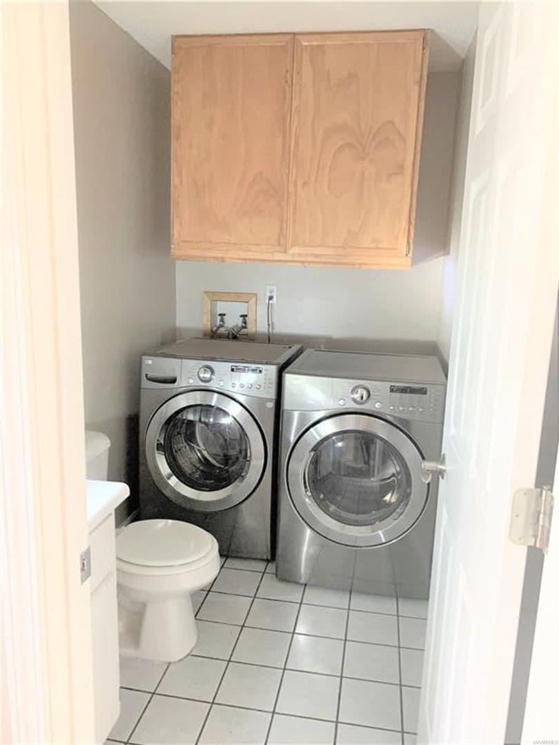Enterprise Apartment: 96 Woodfield Pl