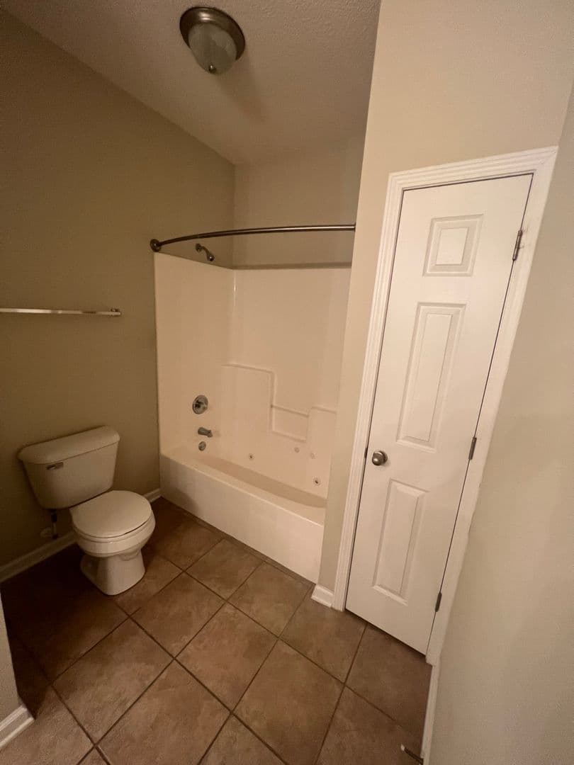 Enterprise Apartment: 148 Concord Avenue