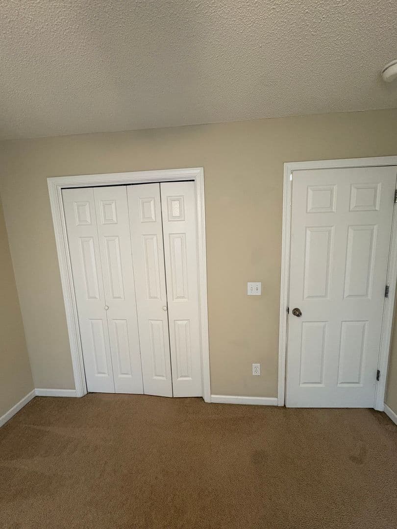 Enterprise Apartment: 115 Wakefield Way