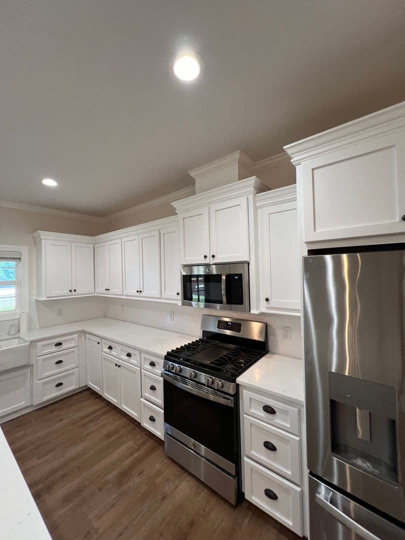 Enterprise House: 107 Sawtooth Street